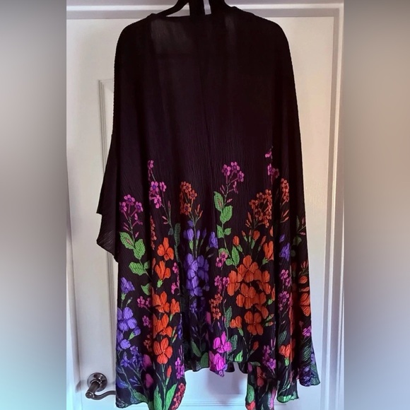 Anthropologie Floral Kimono Black Multicolor Plus Size 1X 2X - Picture 3 of 5